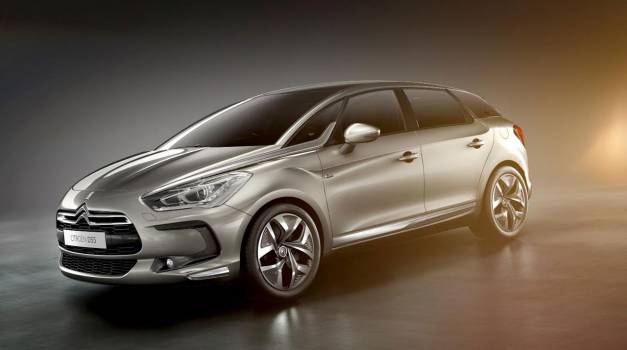 Trekhaak met bijpassende kabelset DS5 Automobiles direct uit voorraad!